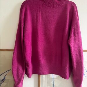 Women's Pink Sweater